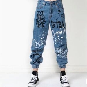 S.O.N.G. NWOT Cotton Graffiti Good Vibes Denim Jogger Medium Wash 00/23